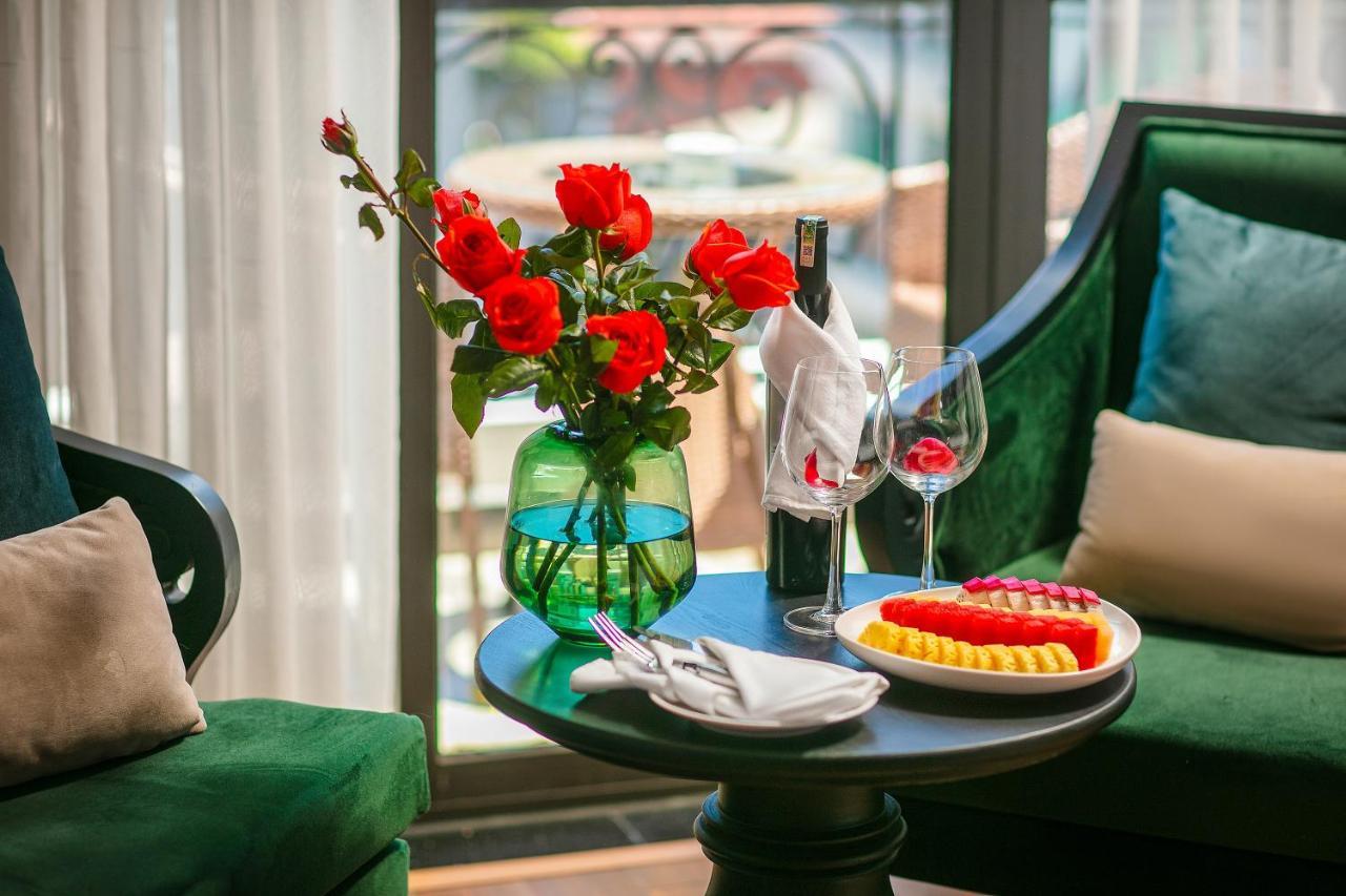 La Selva Premium Hotel Hanoi Buitenkant foto